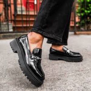 Steve Madden Glossy Black Chain Loafers